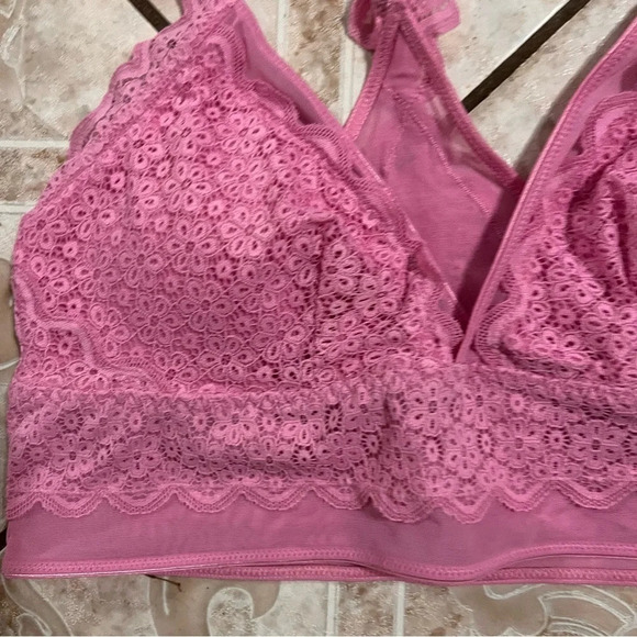 AE Aerie Pink Lace Wireless Bralette Pink Floral Crop Top Sheer Mesh Medium - Picture 3 of 6